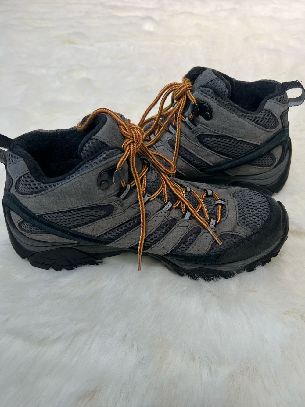 Merrell Moab Mid Waterproof Hiking Boots men’s size 8 ,Camping Trail walking